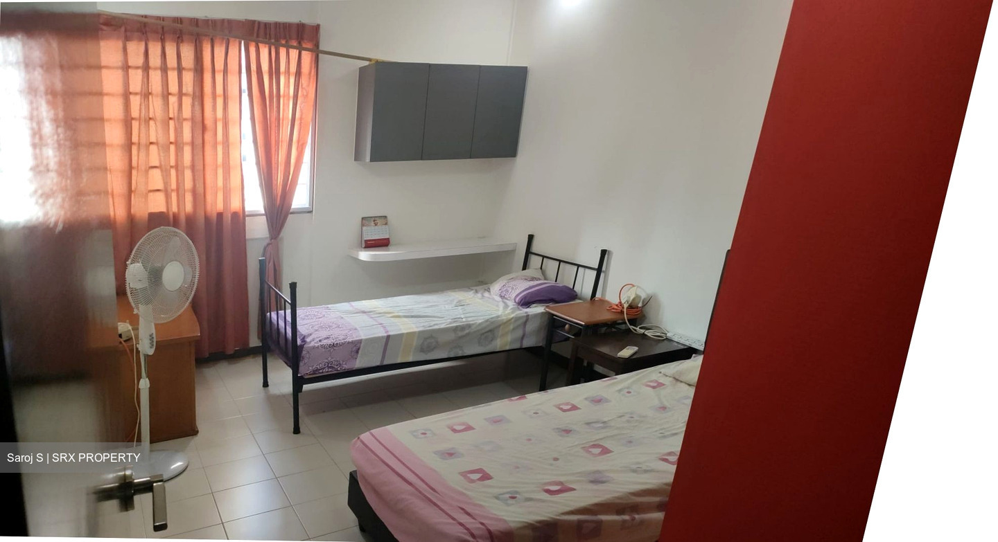 Yishun Avenue 6 (Yishun),  #572244481